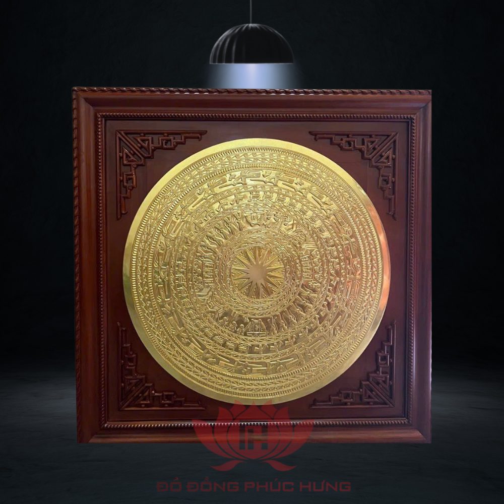 Trống Đồng Vàng